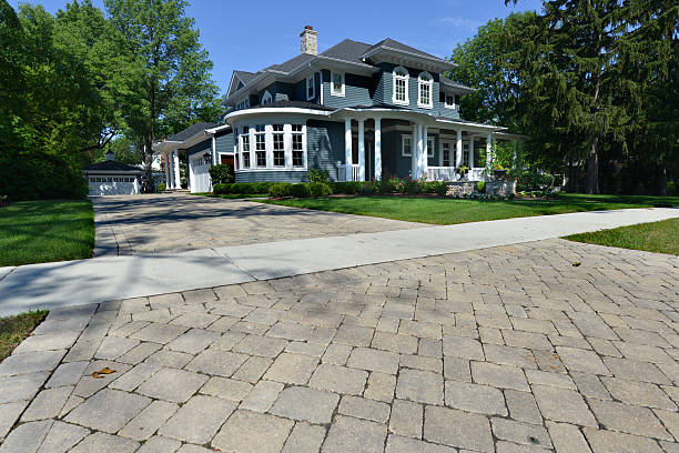Best Professional Driveway Pavers  in Inglenook, CT